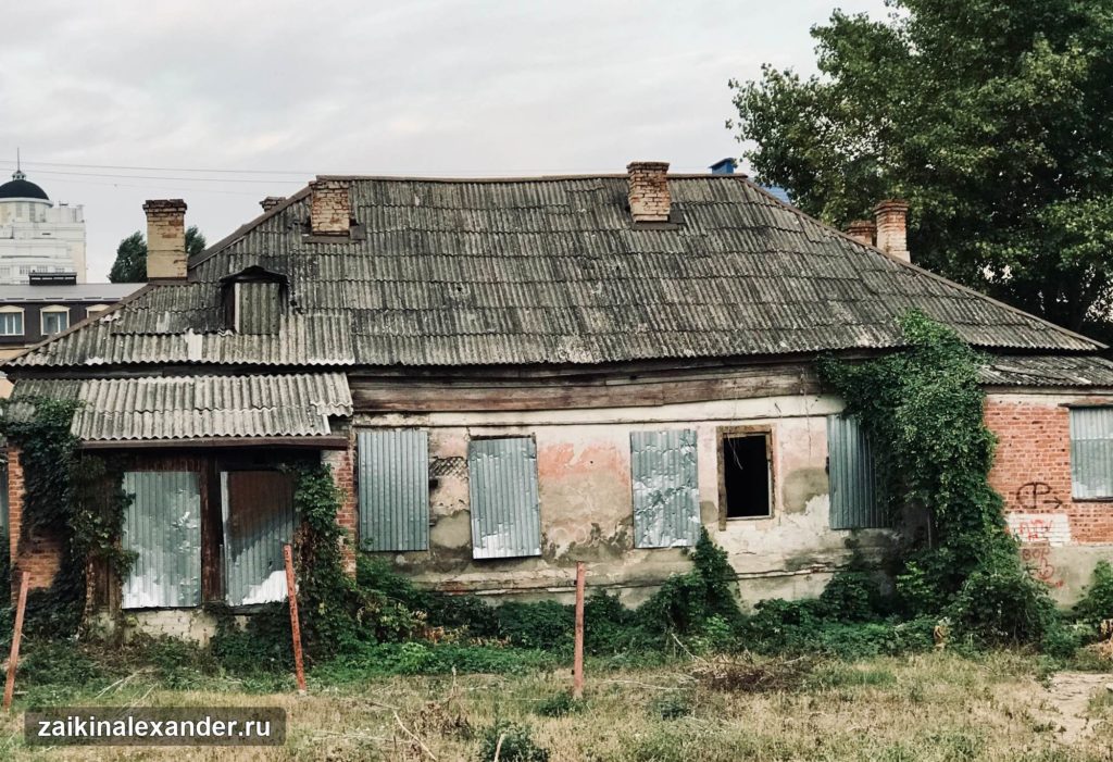 В центре города гуляя — кадр 9