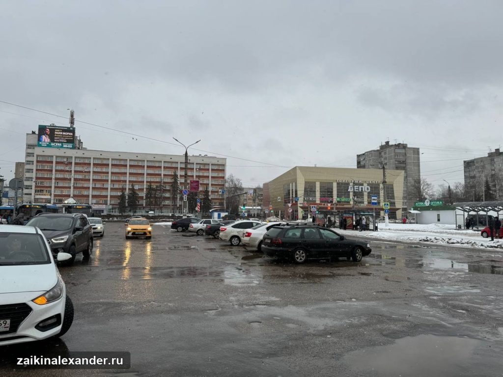 Зимняя Тверь у вокзала