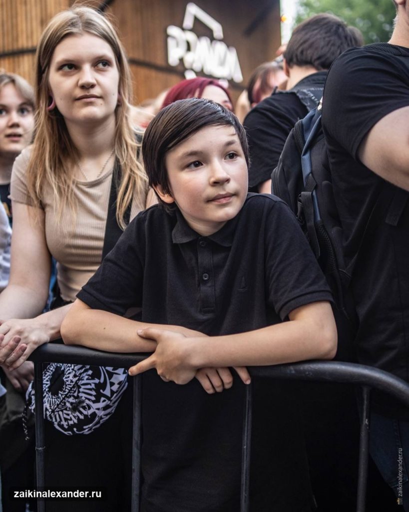 Слушатели на концерте «Психеи» в Москве — кадр 2