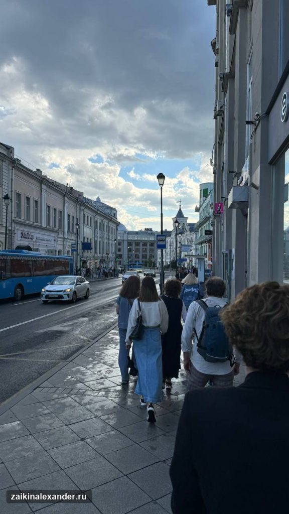 Москва — «Взгляд на бегу», кадр 1