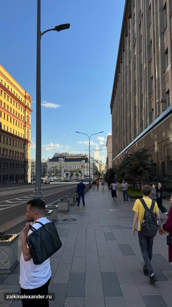 Москва — «Взгляд на бегу», кадр 8