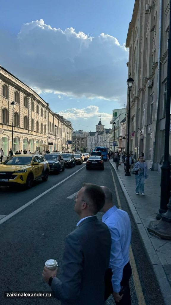 Москва — «Взгляд на бегу», кадр 13