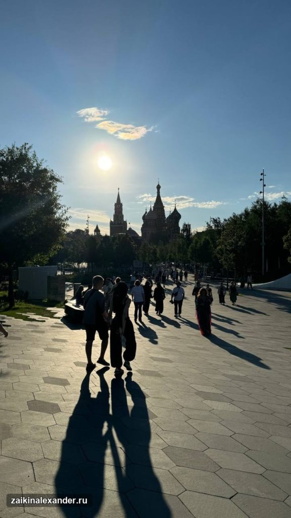 Москва — «Взгляд на бегу», кадр 24