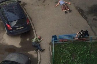 Ночная иллюстрация к истории о бронировании отеля