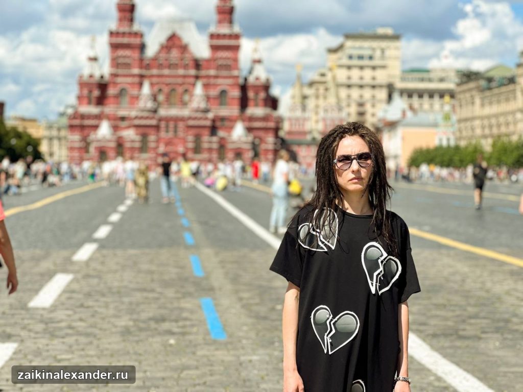 Moskwitch — воспоминания о съёмках на Красной площади — кадр 3