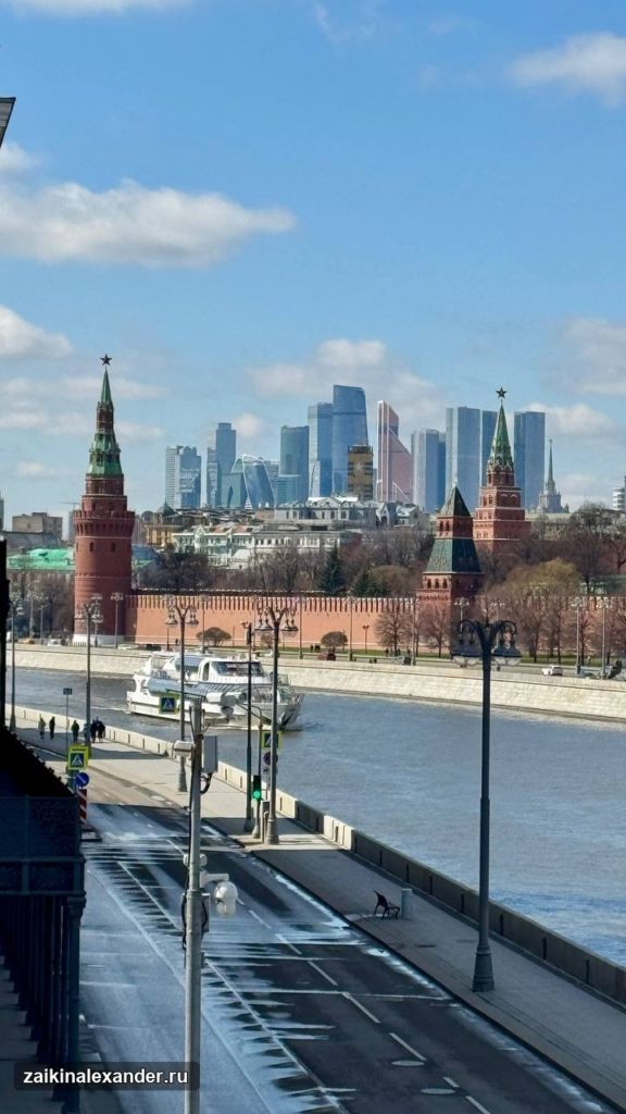 Тёплая воскресная Москва — тридцать тысяч шагов — кадр 8