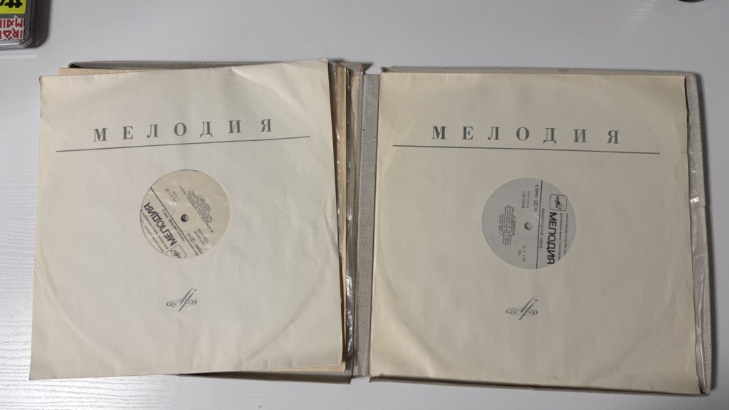 Максим Дунаевский — Три мушкетёра — внутренние конверты 2