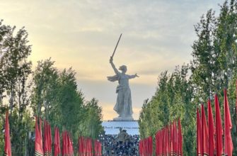 9 мая в Волгограде — Родина-мать и Мамаев курган — кадр 1
