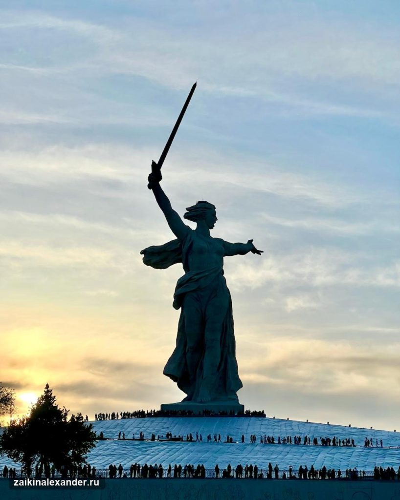 9 мая в Волгограде — Родина-мать и Мамаев курган — кадр 4