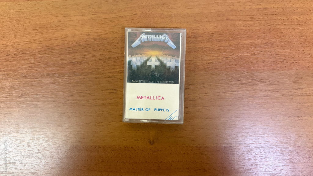 Metallica — Master Of Puppets — обложка
