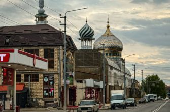 Дербент — древний южный город России — кадр 1