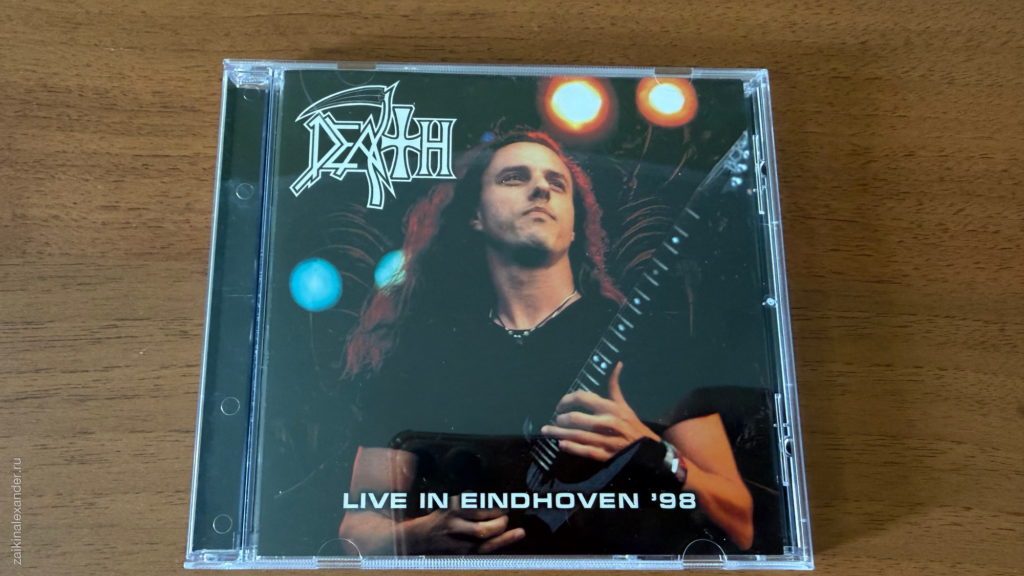 Death — Live In Eindhoven '98 — обложка дополнительный кадр