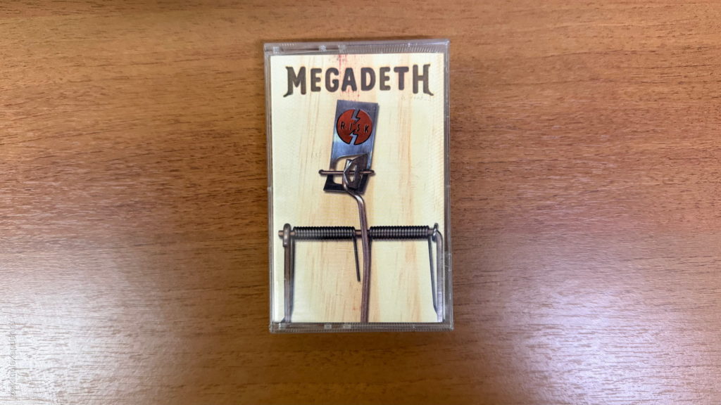 Megadeth — Risk — обложка